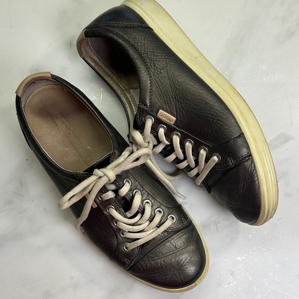 Ecco Soft 7 Leather Lace Up Sneakers, Dark Brown or Bronze, Women's Size 9